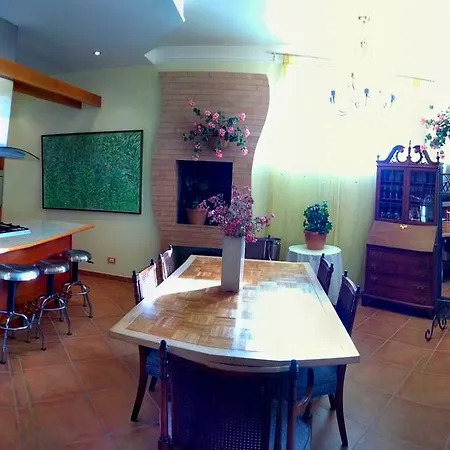 Roma Luxury Suki Vila *