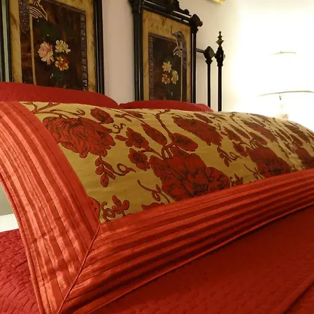 Roma Luxury Suki Vila Formello